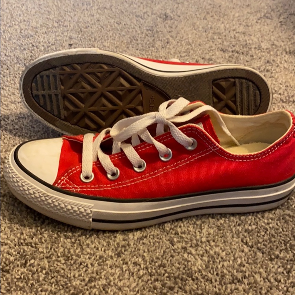 Red Converse - Picture 5 of 6